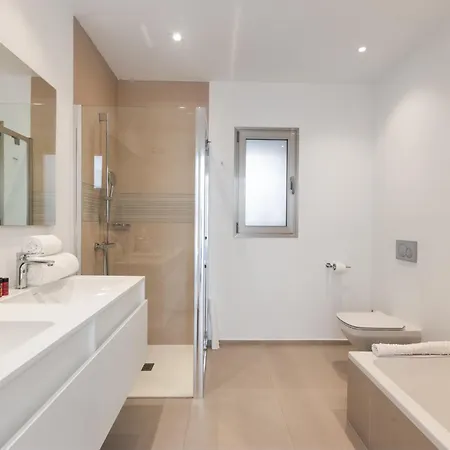 בית נופש Pelicar 0-5 Sea View 2b פאלם-מאר