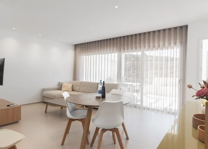 Holiday home Pelicar 0-5 Sea View 2b *